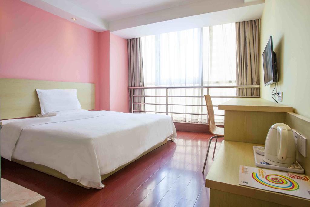 7Days Inn Guangzhou Shijing Jinbi Xincheng Szoba fotó